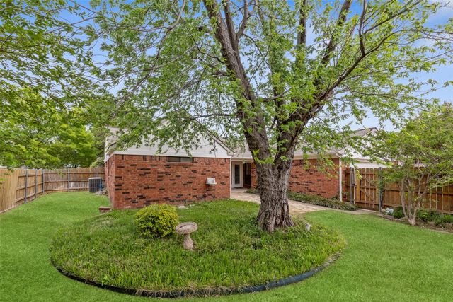 215 Aspenway Drive, Coppell, TX 75019