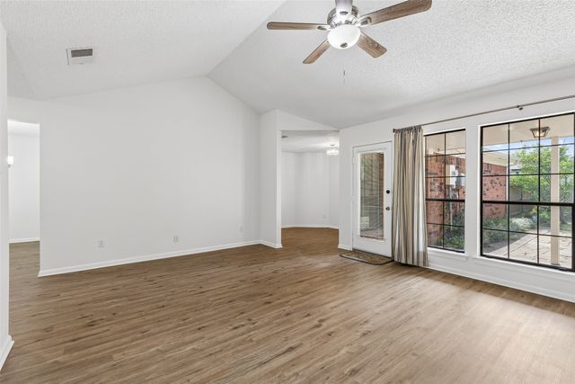 215 Aspenway Drive, Coppell, TX 75019