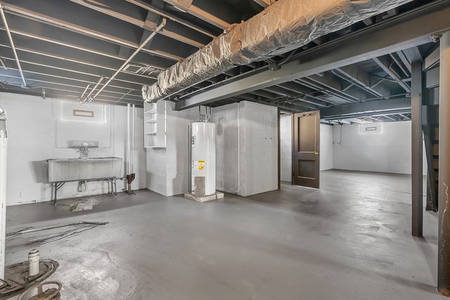 1039 Forest Hill Street, Calumet City, IL 60409