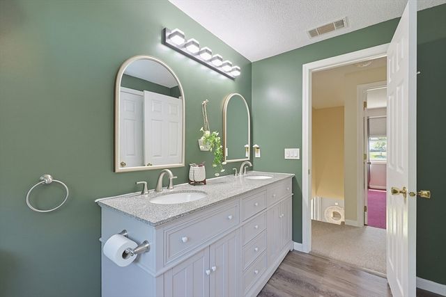 14 Revere Rd, Southwick, MA 01077