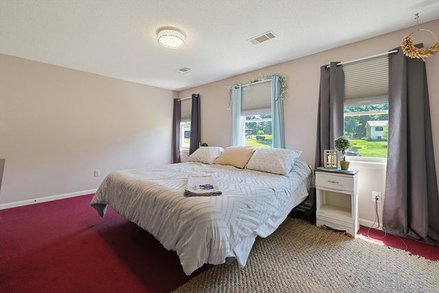 14 Revere Rd, Southwick, MA 01077