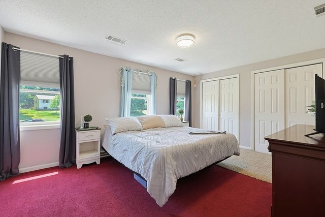 14 Revere Rd, Southwick, MA 01077