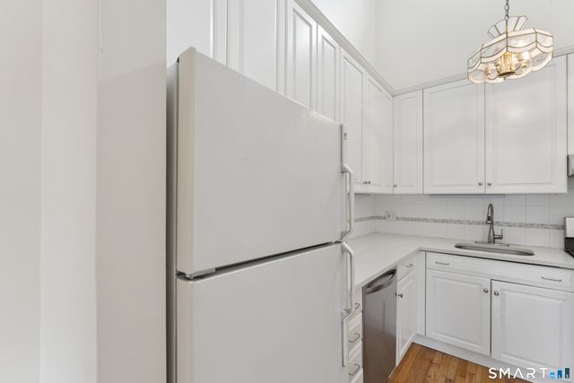 82 Olcott Way 82, Ridgefield, CT 06877
