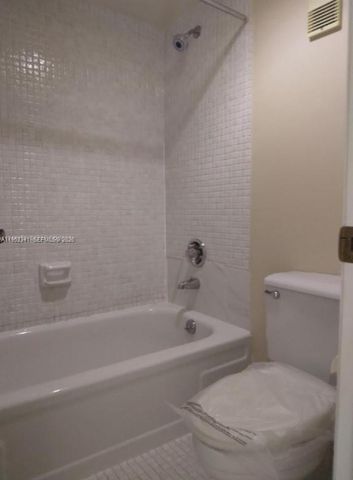 1300 Saint Charles Place PH15, Pembroke Pines, FL 33026
