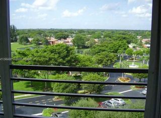 1300 Saint Charles Place PH15, Pembroke Pines, FL 33026