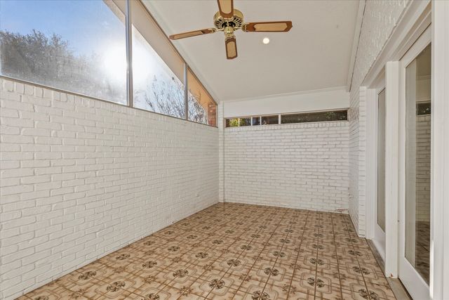 9607 Uxbridge Avenue, Lubbock, TX 79424