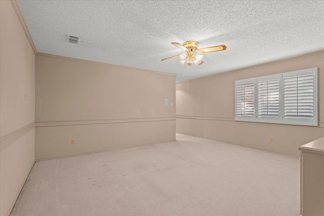 9607 Uxbridge Avenue, Lubbock, TX 79424