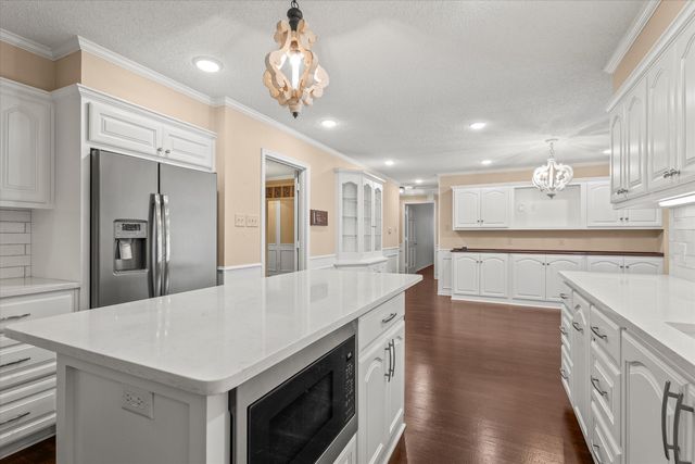 9607 Uxbridge Avenue, Lubbock, TX 79424