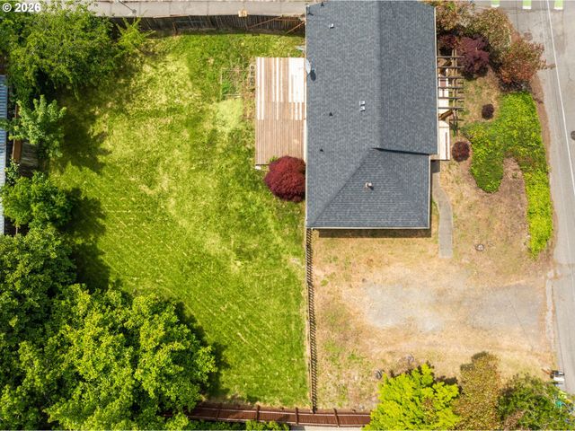 4836 Sw CORONADO St, Portland, OR 97219