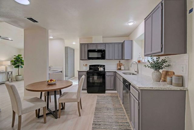 2421 Claremont Drive, Grand Prairie, TX 75052