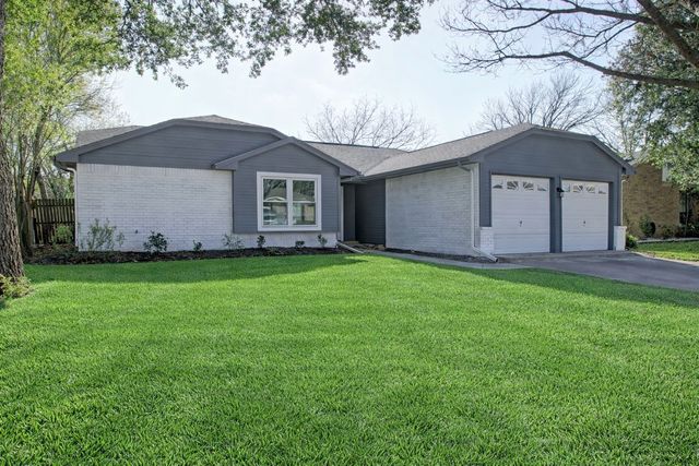 2421 Claremont Drive, Grand Prairie, TX 75052