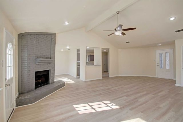 2421 Claremont Drive, Grand Prairie, TX 75052