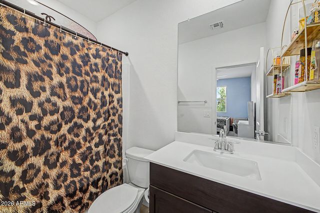 16033 W COTTONTAIL Lane, Surprise, AZ 85387