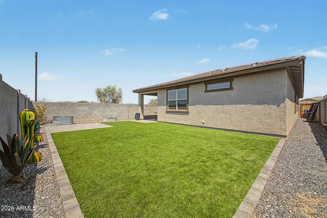 16033 W COTTONTAIL Lane, Surprise, AZ 85387