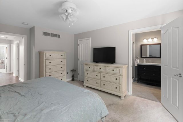 37259 Willow Creek Lane, New Baltimore, MI 48047