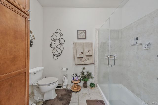 119 Wildwood Circle, Holtsville, NY 11742