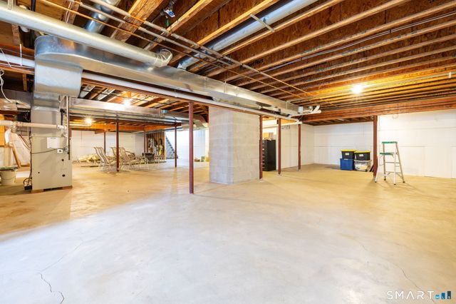 719 East Street, Southington, CT 06489