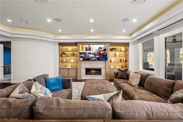 9817 Mountain Grove Court, Las Vegas, NV 89134