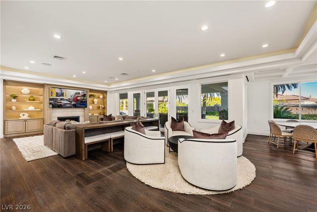 9817 Mountain Grove Court, Las Vegas, NV 89134