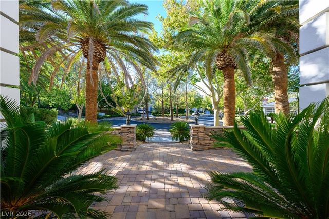 9817 Mountain Grove Court, Las Vegas, NV 89134