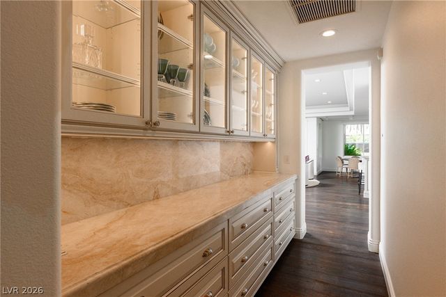 9817 Mountain Grove Court, Las Vegas, NV 89134
