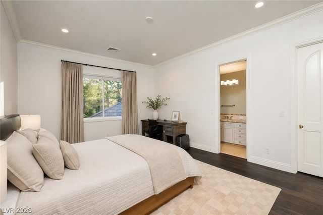 9817 Mountain Grove Court, Las Vegas, NV 89134