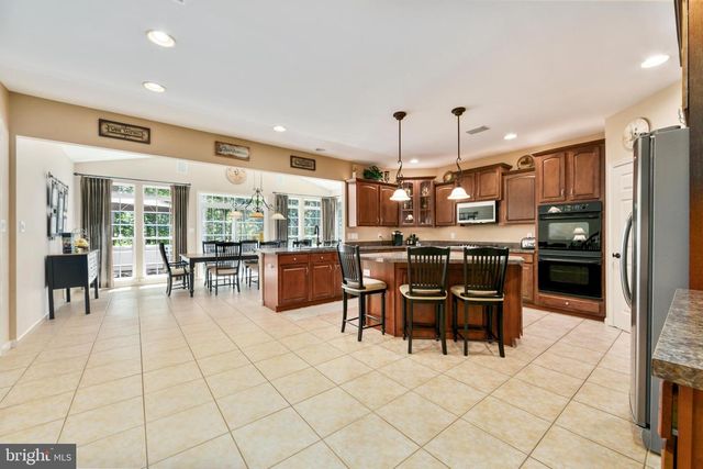 203 CHERRY TREE CT, Franklinville, NJ 08322