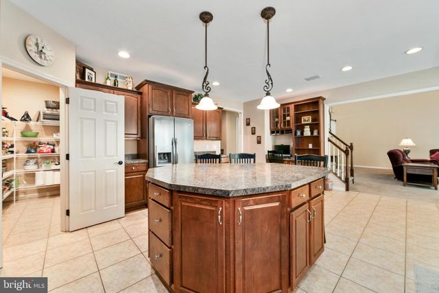 203 CHERRY TREE CT, Franklinville, NJ 08322