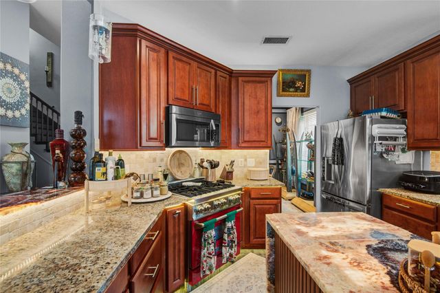 130 S Millport Circle, Spring, TX 77382