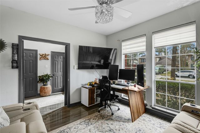 130 S Millport Circle, Spring, TX 77382