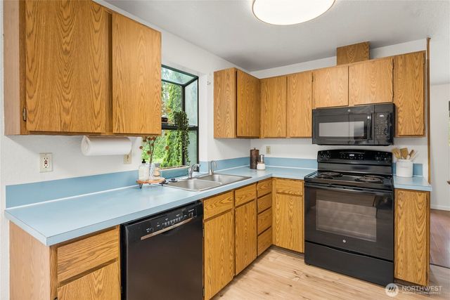 14608 SE 274th Street, Kent, WA 98042