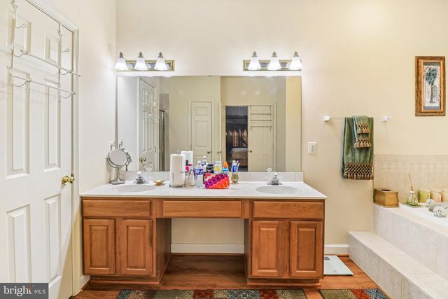 810 SERO PINE LN, Fort Washington, MD 20744