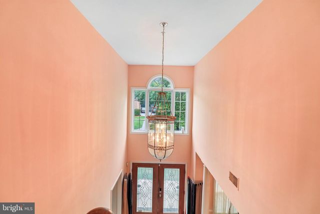 810 SERO PINE LN, Fort Washington, MD 20744
