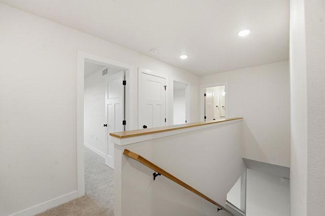 1353 Meadow Rose Place, Waukee, IA 50263