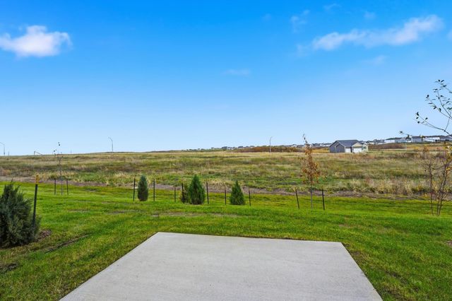 1353 Meadow Rose Place, Waukee, IA 50263