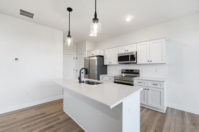 1353 Meadow Rose Place, Waukee, IA 50263