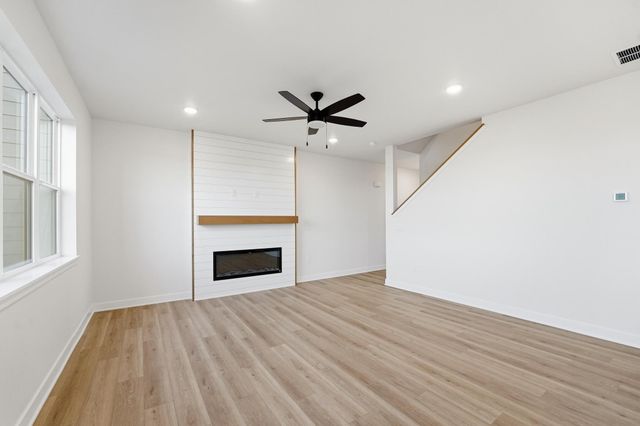 1353 Meadow Rose Place, Waukee, IA 50263