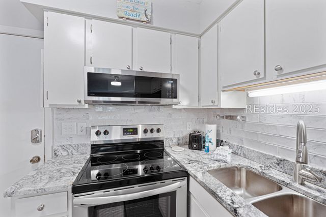 45 Folly Field Rd Apt 10I, Hilton Head Island, SC 29928