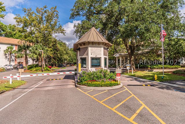 45 Folly Field Rd Apt 10I, Hilton Head Island, SC 29928