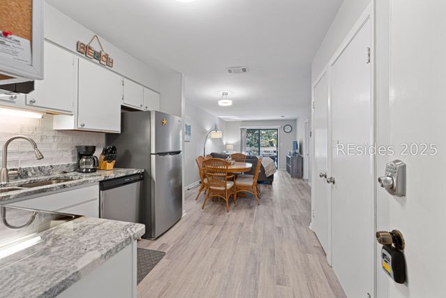 45 Folly Field Rd Apt 10I, Hilton Head Island, SC 29928