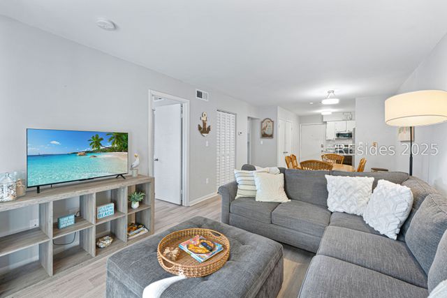 45 Folly Field Rd Apt 10I, Hilton Head Island, SC 29928