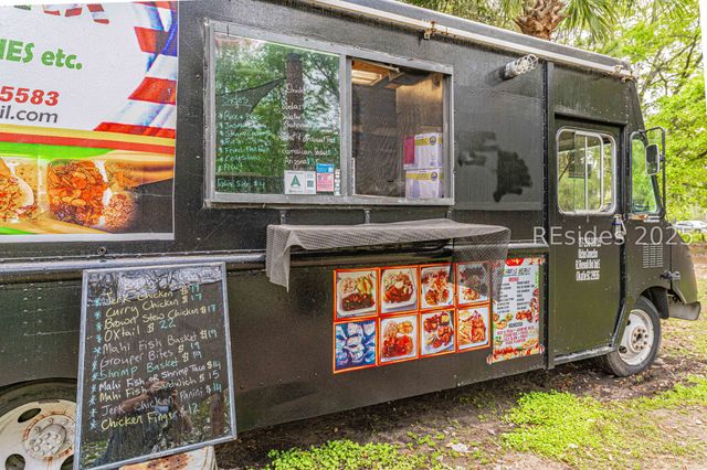 45 Folly Field Rd Apt 10I, Hilton Head Island, SC 29928