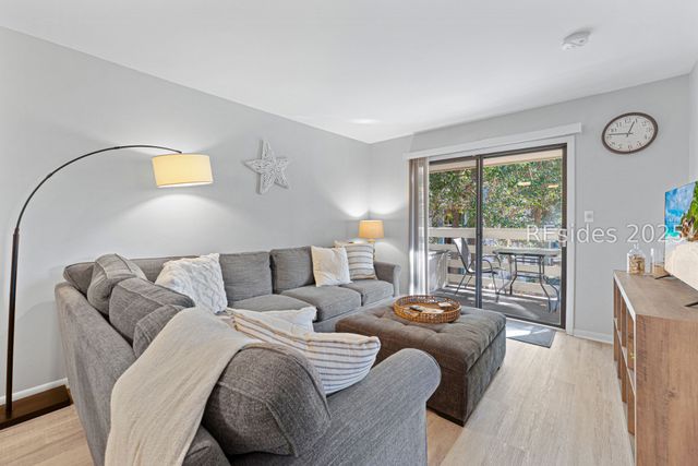 45 Folly Field Rd Apt 10I, Hilton Head Island, SC 29928