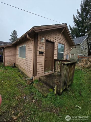 423 LONG Avenue, Kelso, WA 98626