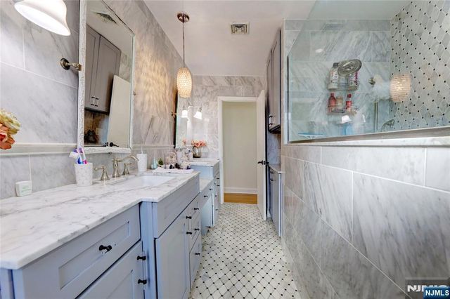 120 Prospect Avenue, Hackensack, NJ 07601