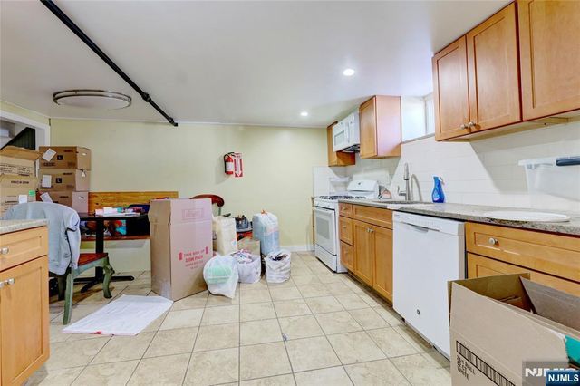 120 Prospect Avenue, Hackensack, NJ 07601