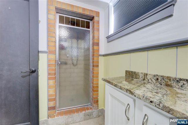 120 Prospect Avenue, Hackensack, NJ 07601