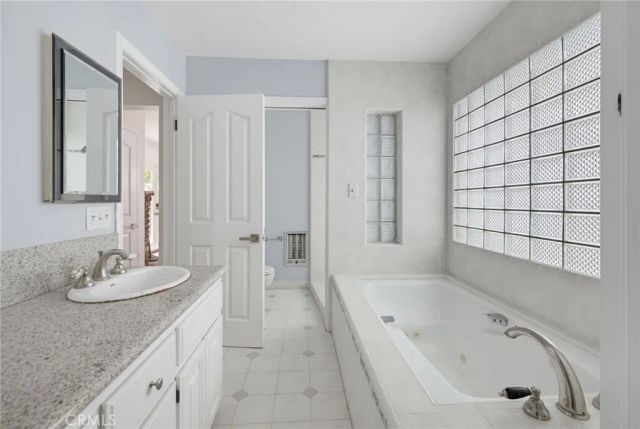 725 24th Street, Hermosa Beach, CA 90254