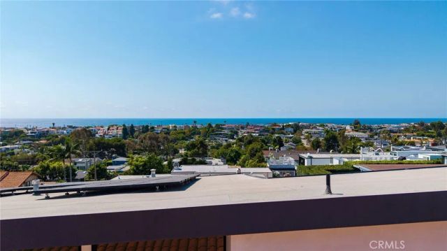 725 24th Street, Hermosa Beach, CA 90254