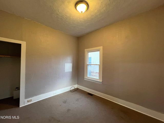 512 N 7th Street, Upper Sandusky, OH 43351